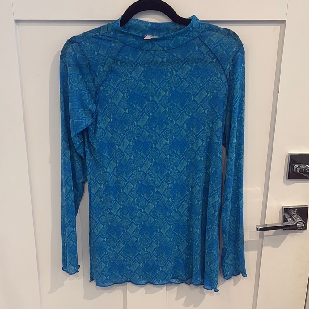 LOGO 7 Blue Long Sleeve Top